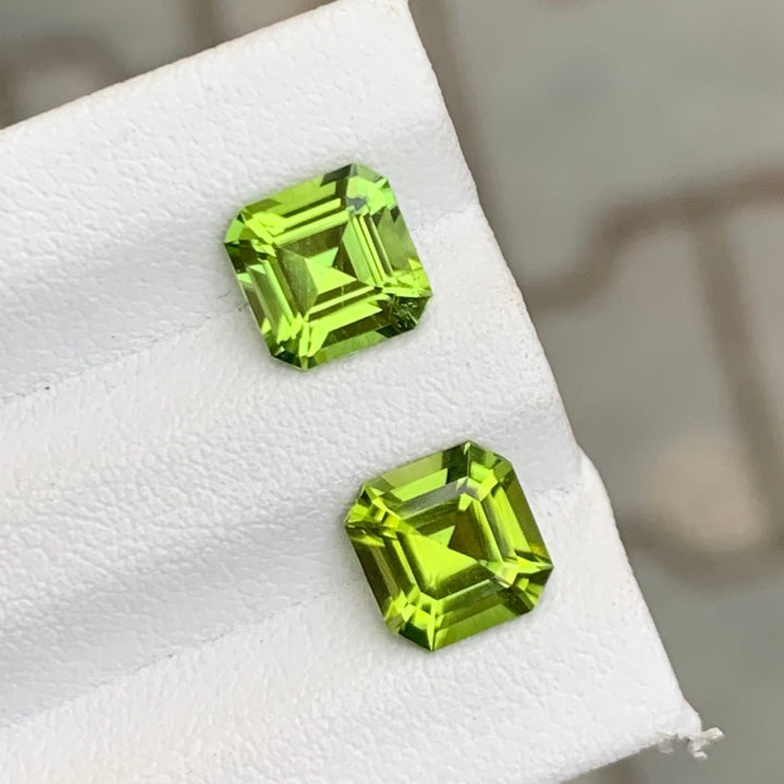 1.90 Carats Each Faceted Semi-Precious Peridot Pairs