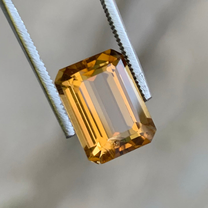 4.70 Carats Faceted Semi-Precious Citrine Gemstone