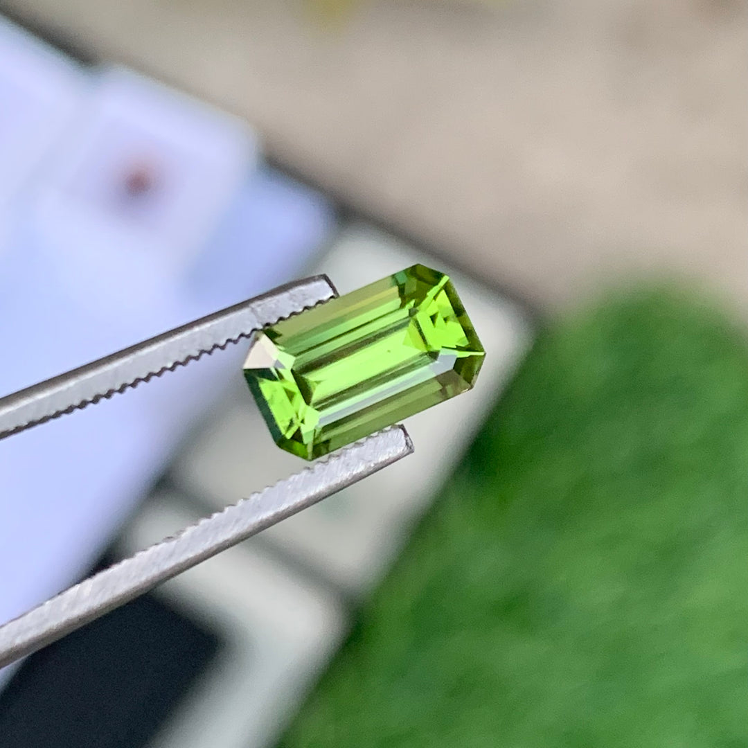 1.45 Carats Faceted Semi-Precious Peridot