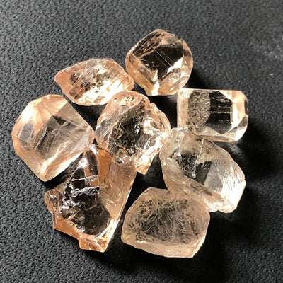 15 Grams Facet Rough Pakistan Topaz - Noble Gemstones®