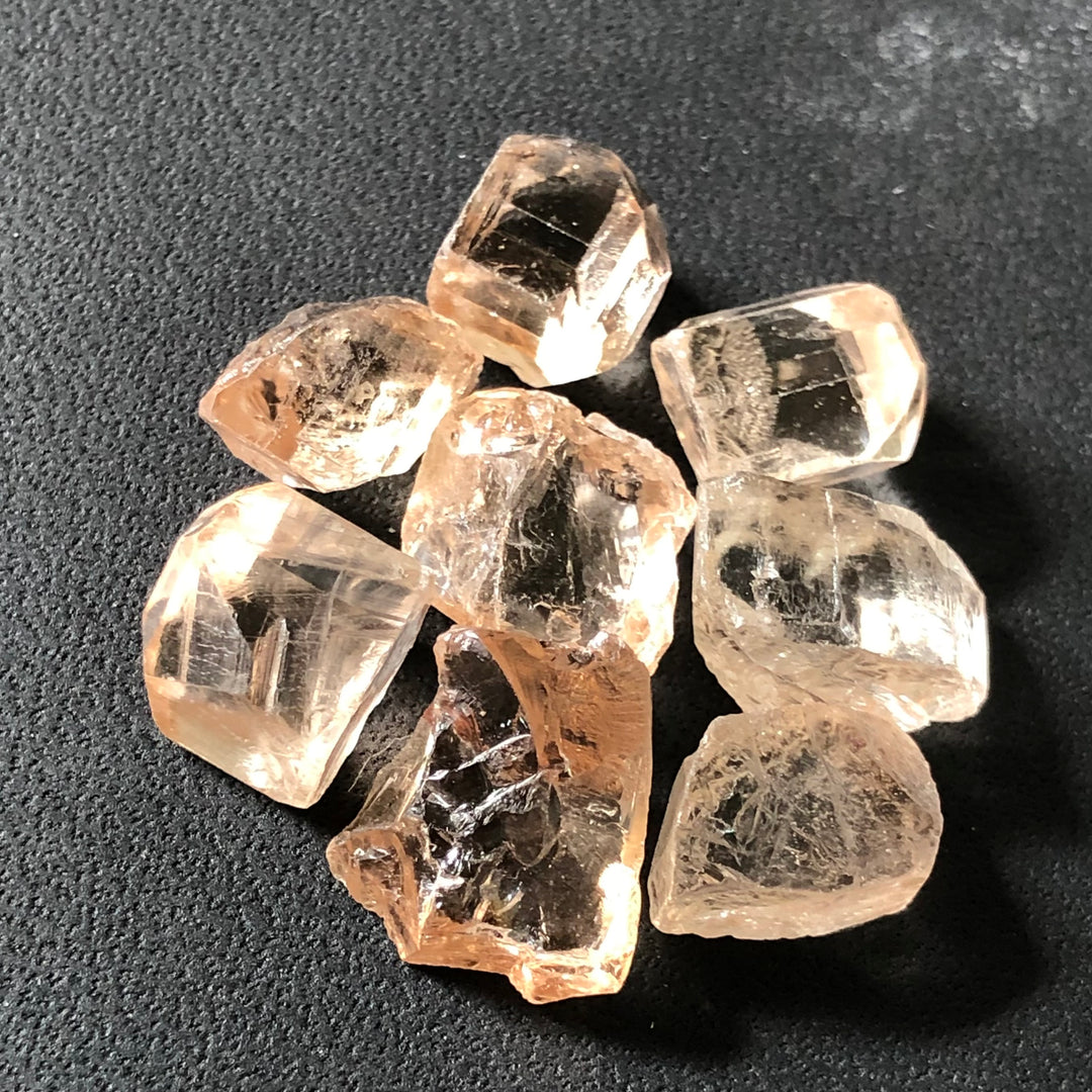 15 Grams Facet Rough Pakistan Topaz - Noble Gemstones®