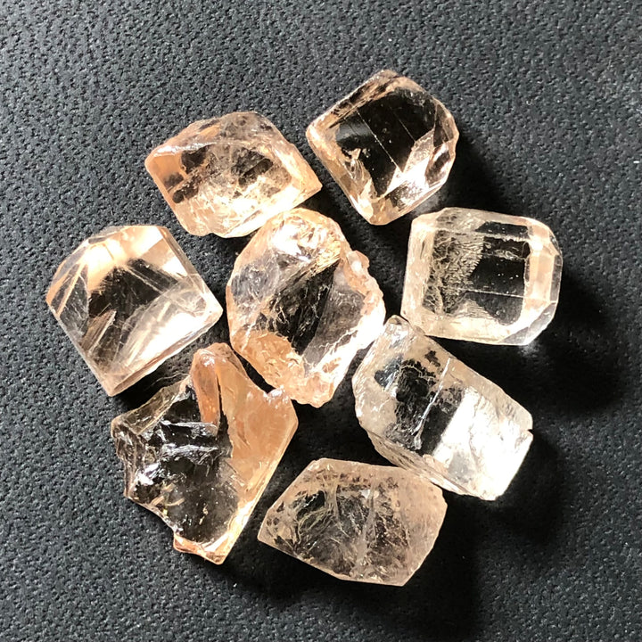 15 Grams Facet Rough Pakistan Topaz - Noble Gemstones®