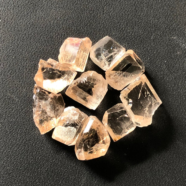 22 Grams Raw Topaz For Sale - Noble Gemstones®