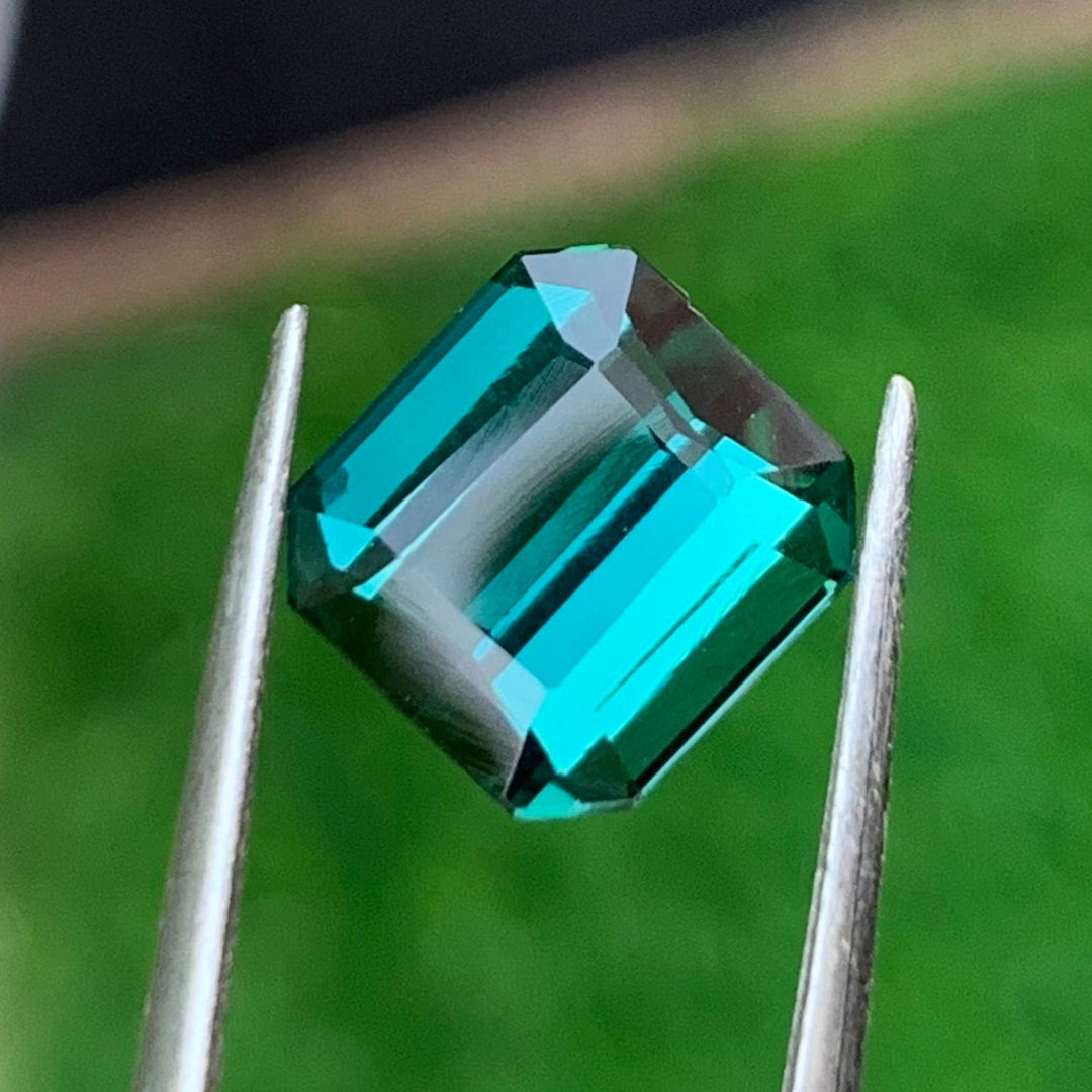 3.45 Carats Faceted Semi-Precious Indicolite Tourmaline