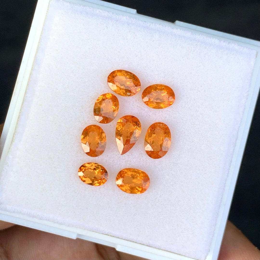 7 Carats Faceted Orange Spessartine Garnets