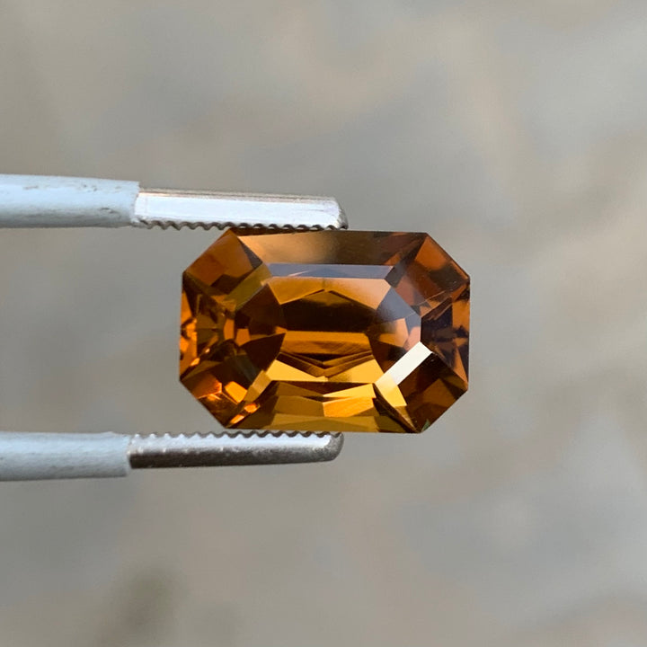 5.25 Carats Faceted Semi-Precious Golden Citrine