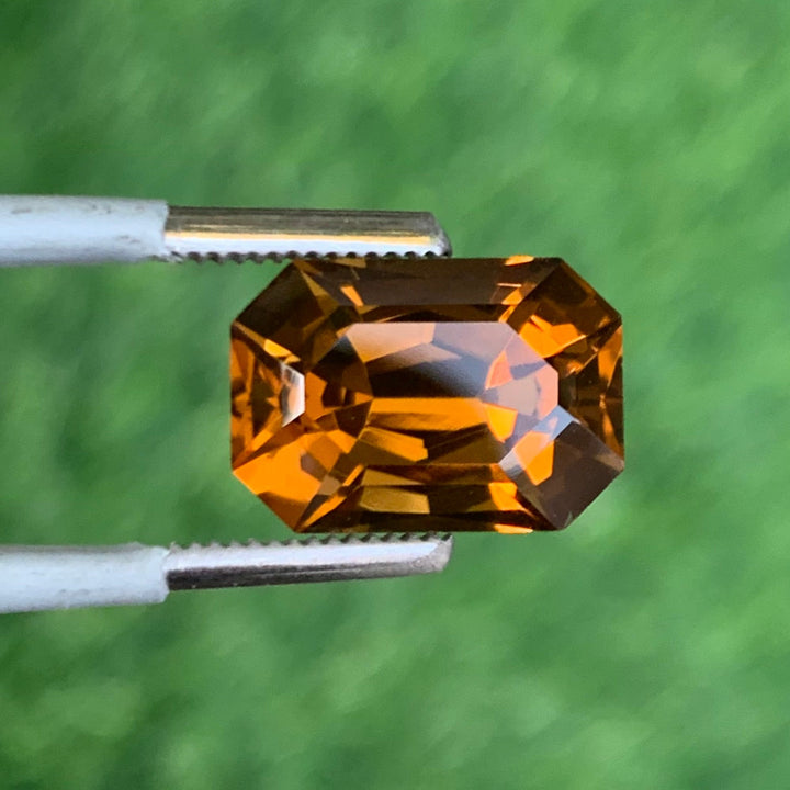 5.25 Carats Faceted Semi-Precious Golden Citrine