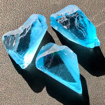 18.81 Grams Facet Rough London  Blue Topaz - Noble Gemstones®
