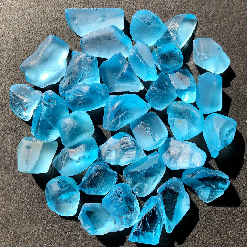 206.35 Grams Facet Rough London  Blue Topaz - Noble Gemstones®