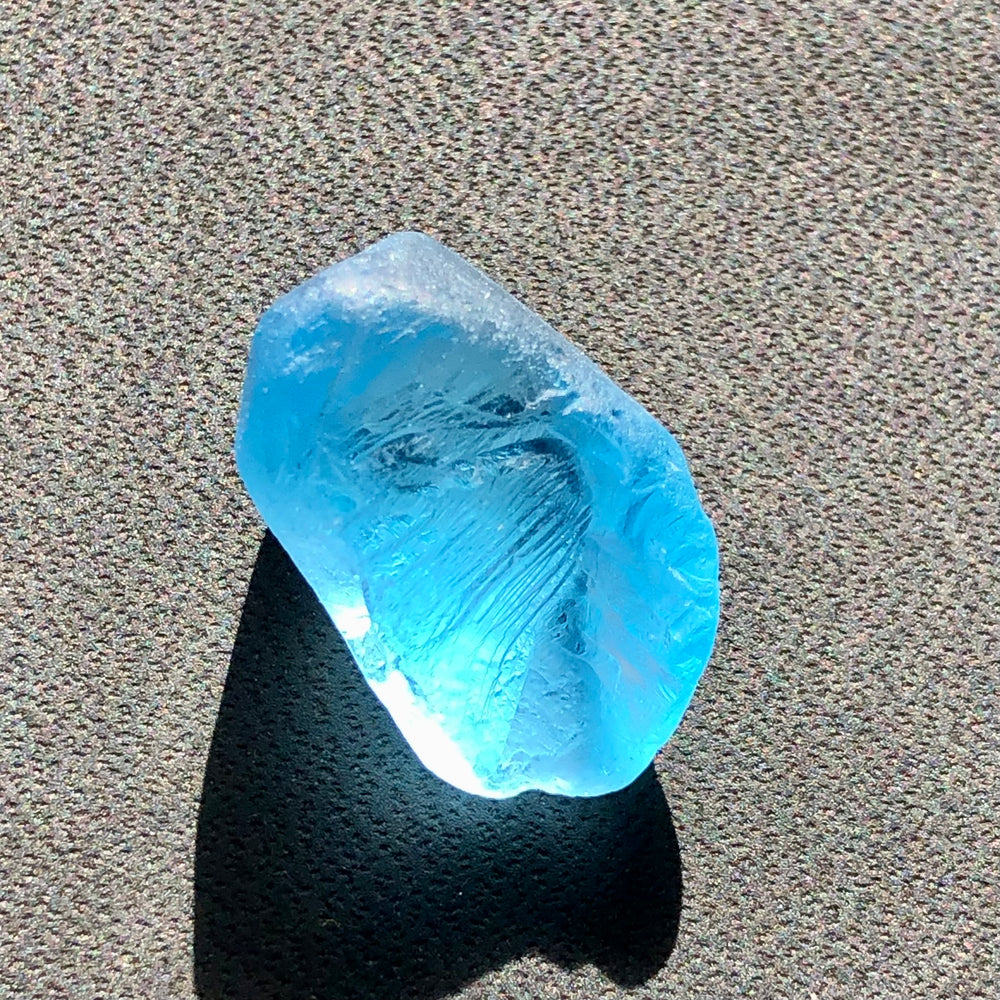 7.16 Grams Facet Rough London Blue Topaz - Noble Gemstones®