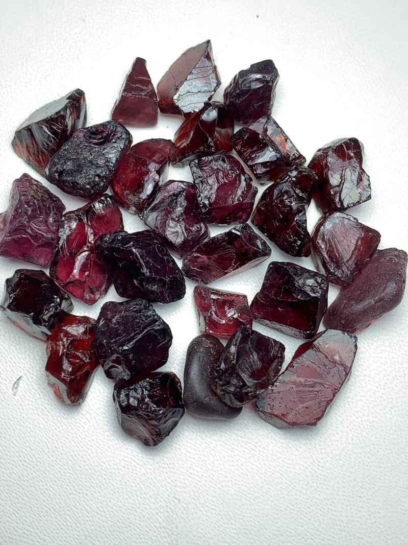 30 Grams Facet Rough Red Rhodolite Garnet - Noble Gemstones®