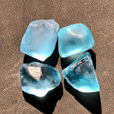 20.40 Grams Facet Rough London Blue Topaz - Noble Gemstones®